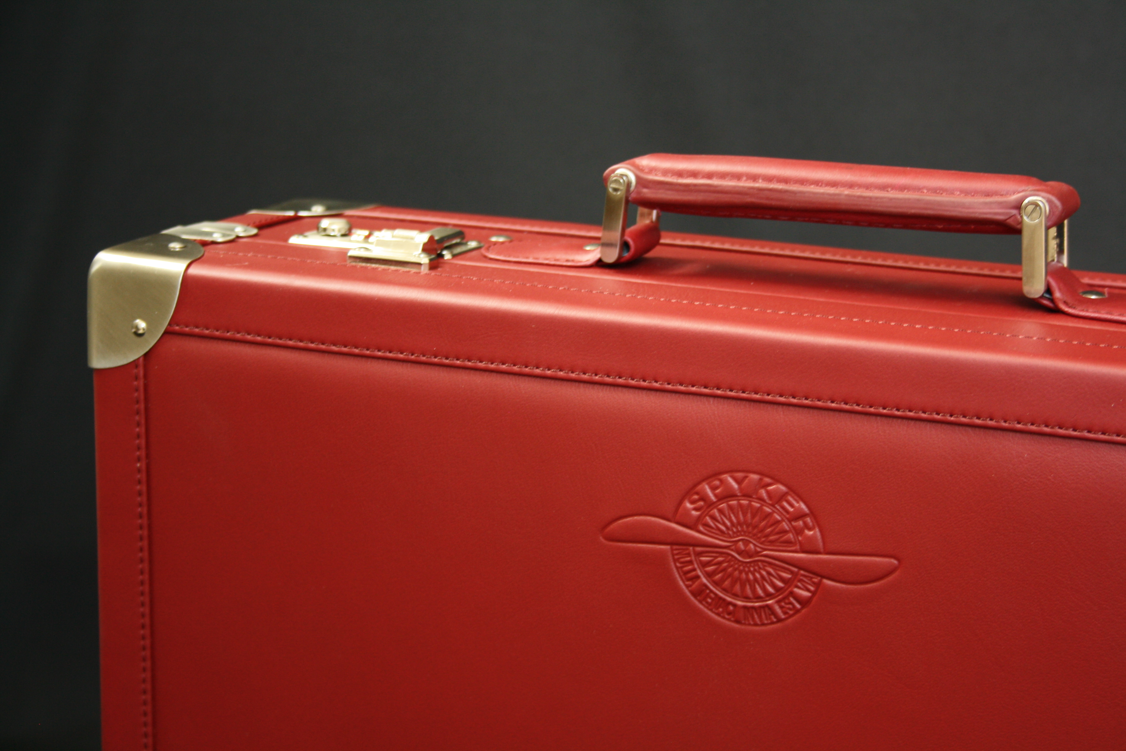 Spyker fitted luggage