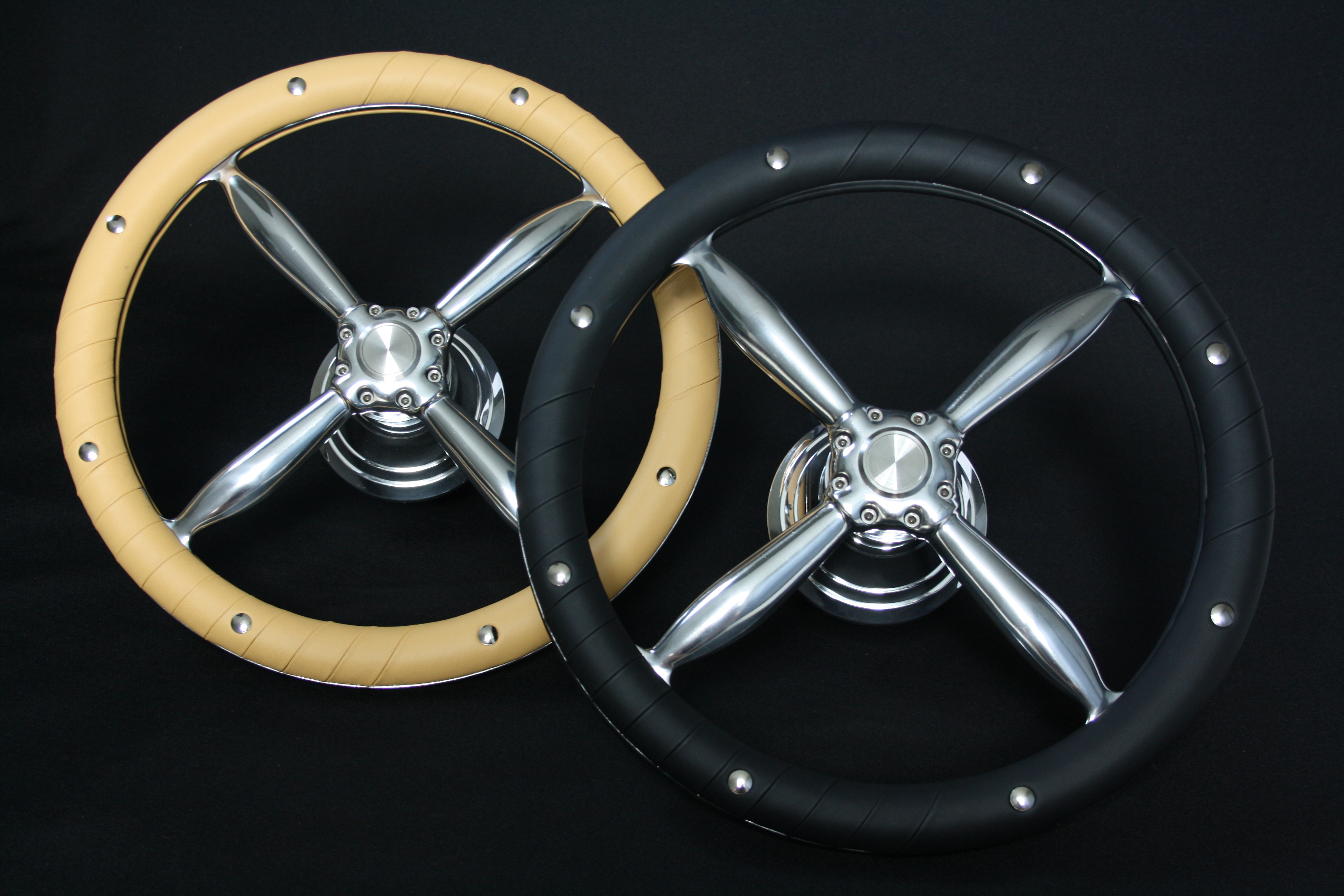 Spyker propeller steering wheel